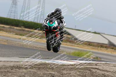 media/May-26-2025-Lets Ride (Mon) [[3bf1de1d65]]/B Group/1220pm (Wheelie Bump)/